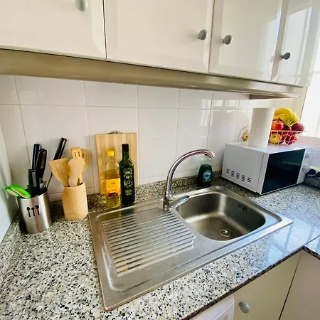 דירה Sunny Penthouse Close To Everything *