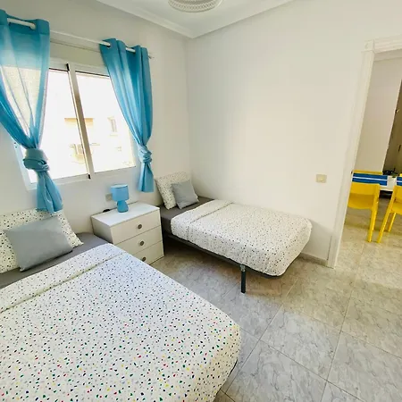 Apartamento Sunny Penthouse Close To Everything *